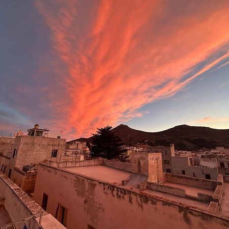 Apartamento Al Centro Del Centro - Favignana Exterior foto