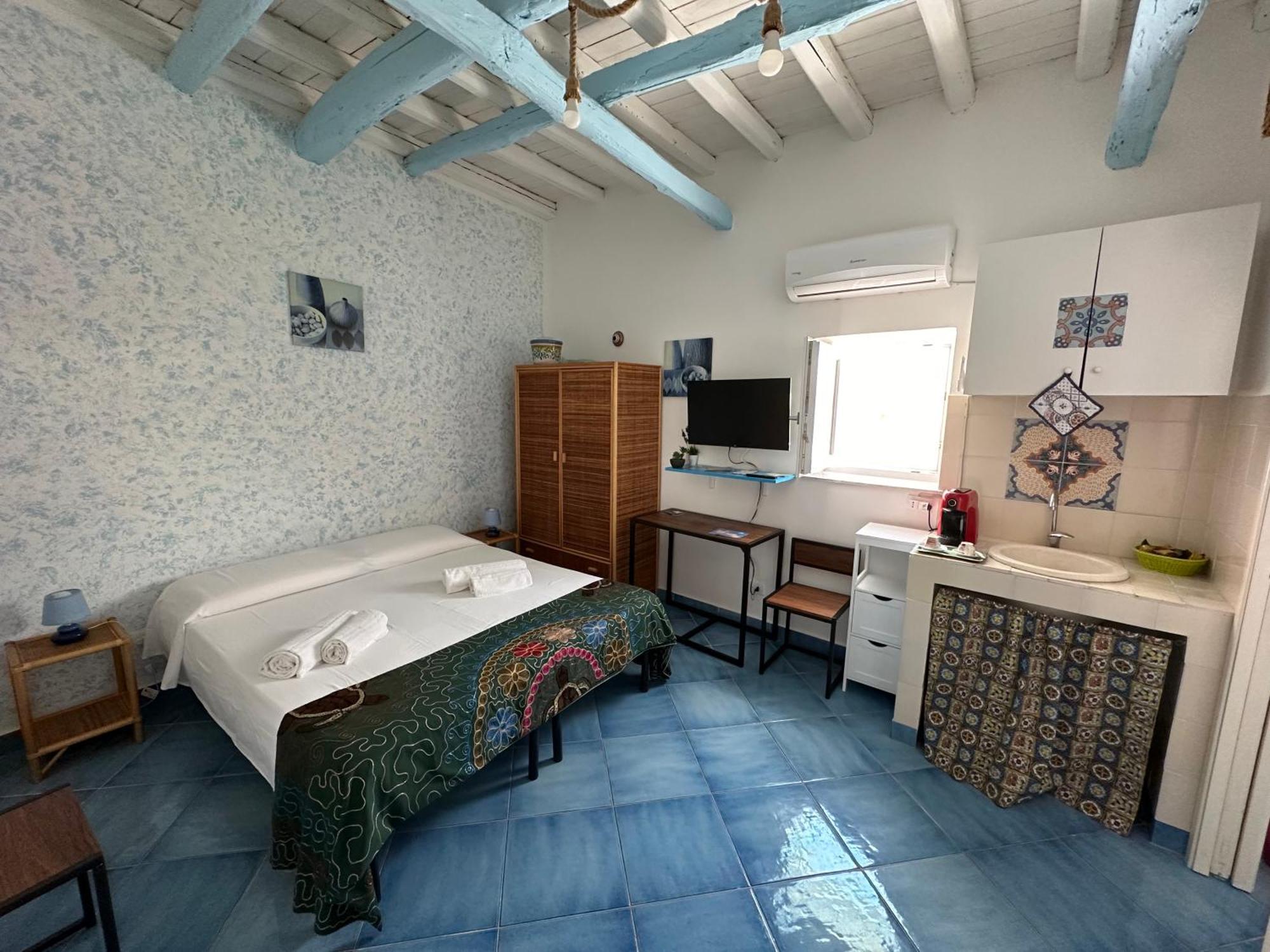 Apartamento Al Centro Del Centro - Favignana Exterior foto